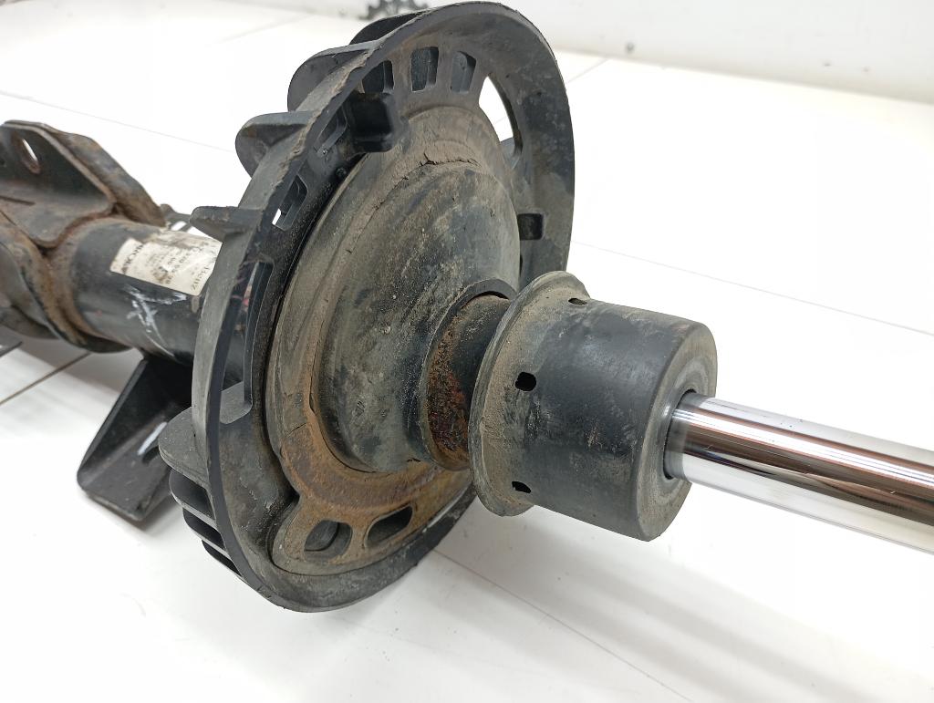 Амортизатор передний, 15000 рублей, Пермь