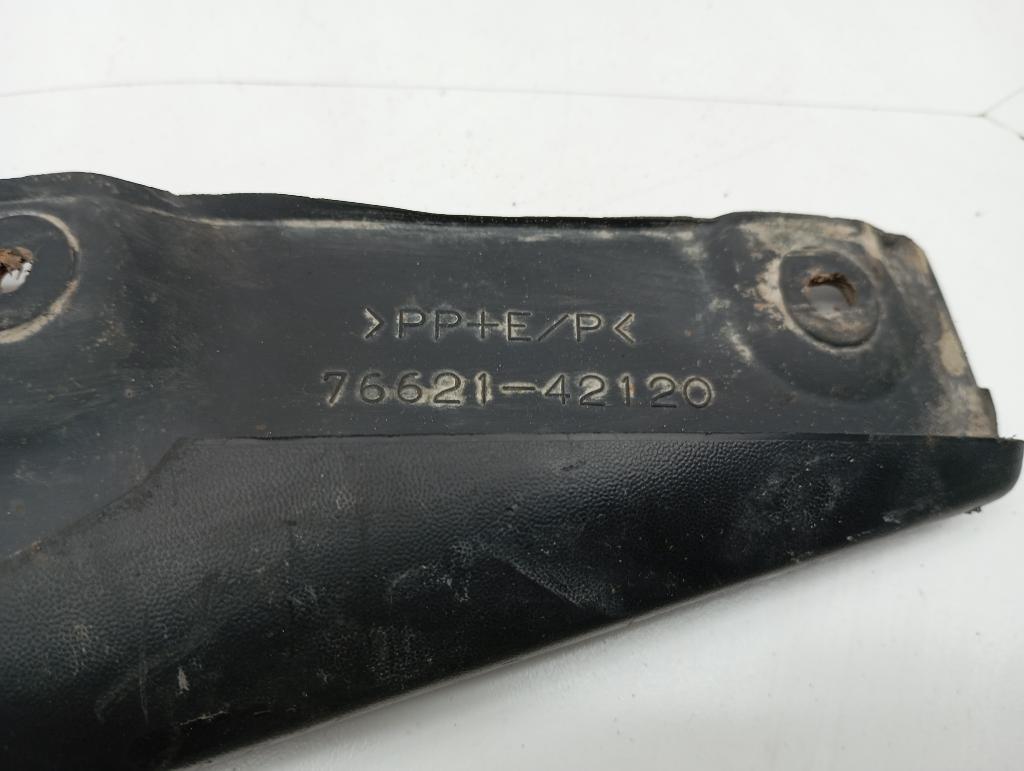 Брызговик передний правый, 1000 рублей, Пермь