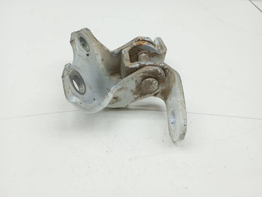 Петля двери передней правой нижняя, 1500 рублей, Пермь