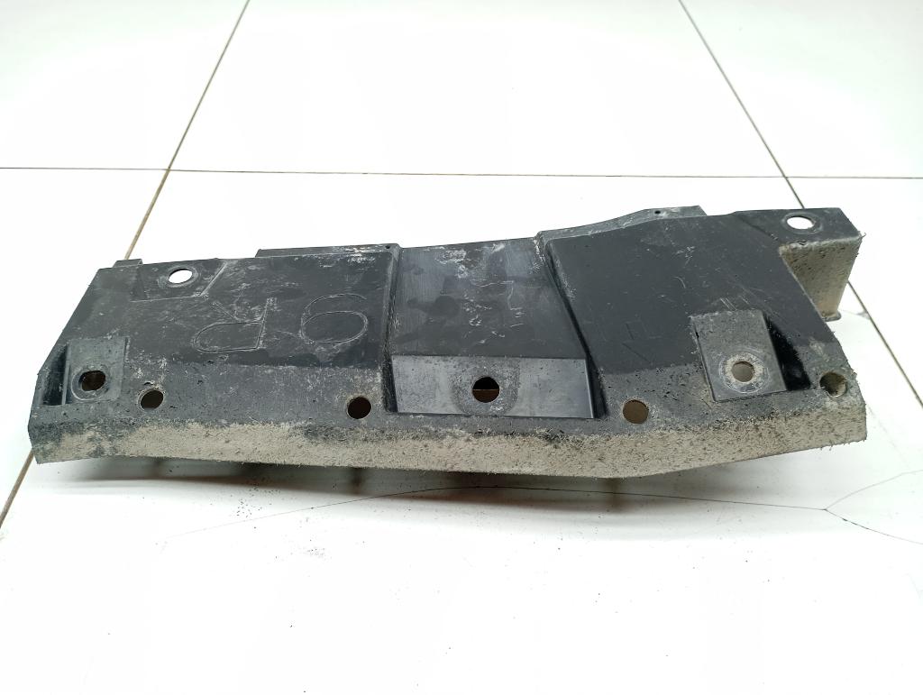 Пыльник заднего бампера правый, 1500 рублей, Пермь