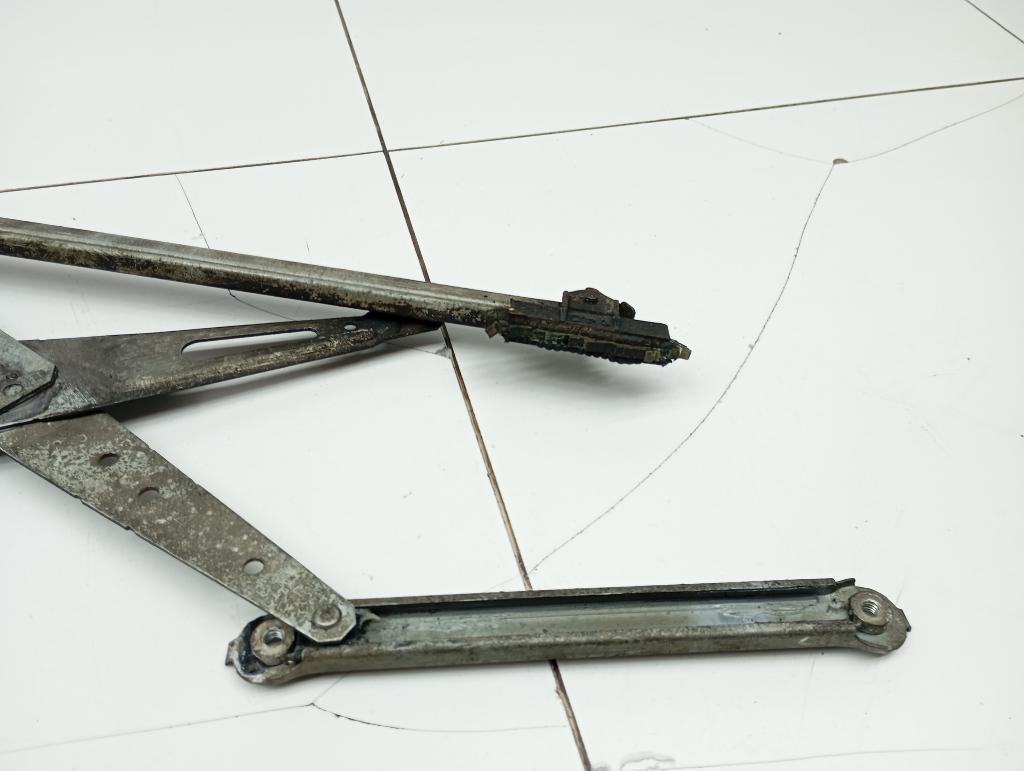 Стеклоподъемник передний правый, 2000 рублей, Пермь