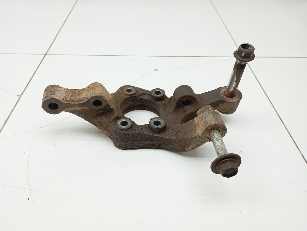 Кулак поворотный задний левый, 1000 рублей, Пермь