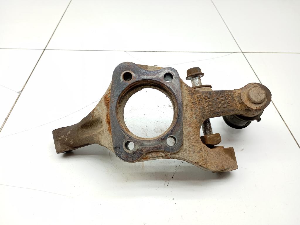 Кулак поворотный задний правый, 1000 рублей, Пермь