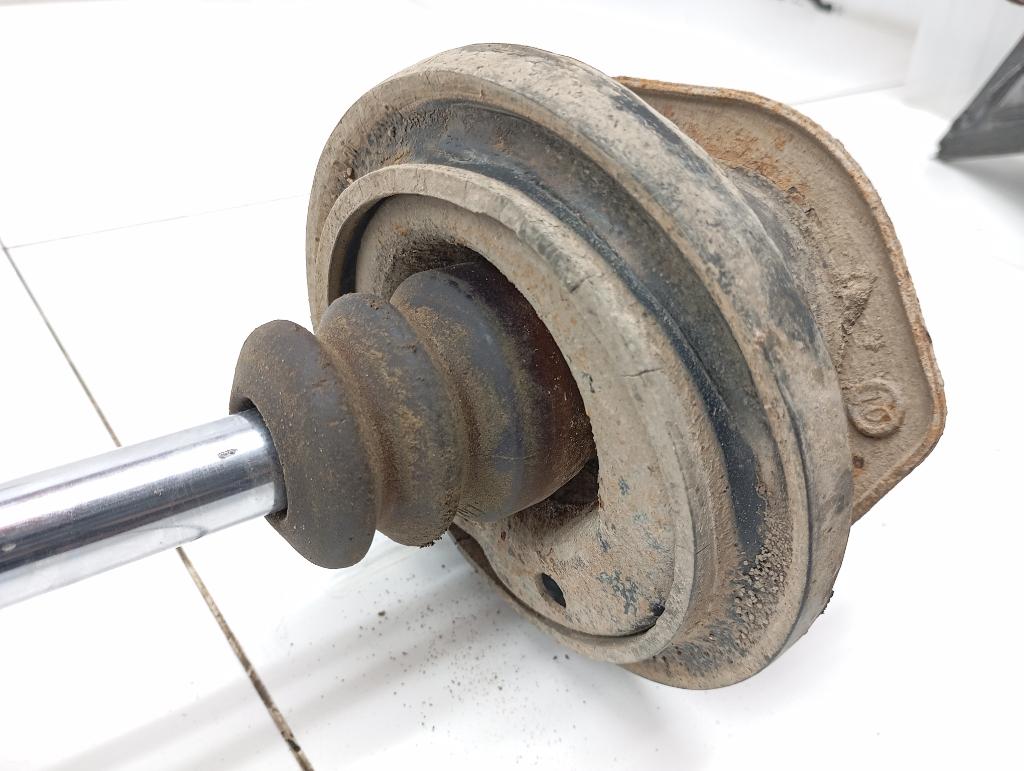 Амортизатор задний правый, 2000 рублей, Пермь