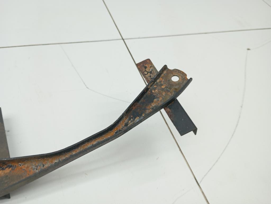 Крепление аккумулятора, 2000 рублей, Пермь