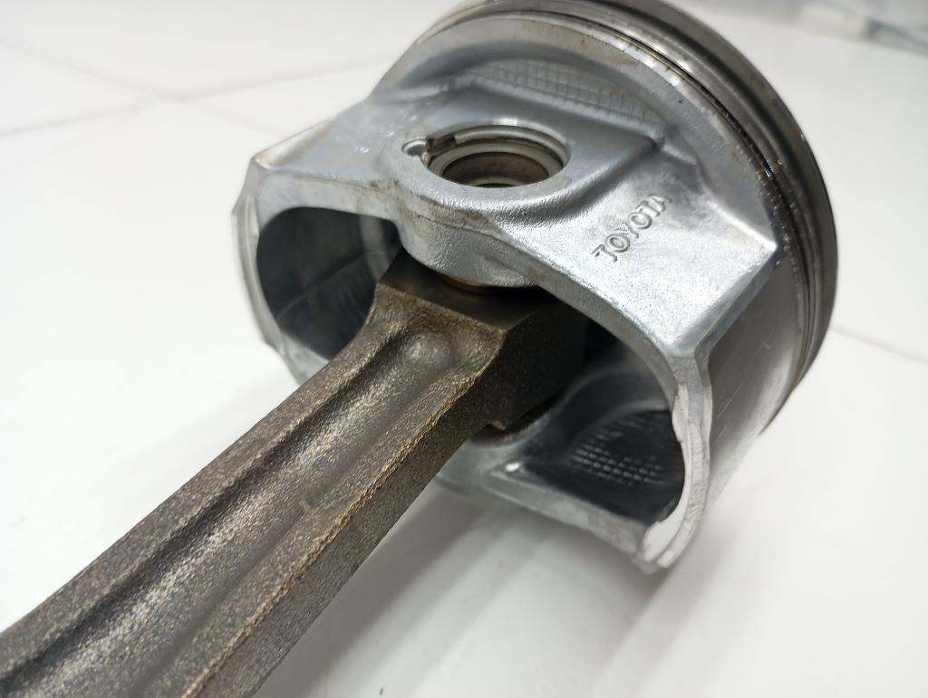 Поршень с шатуном, 3000 рублей, Пермь