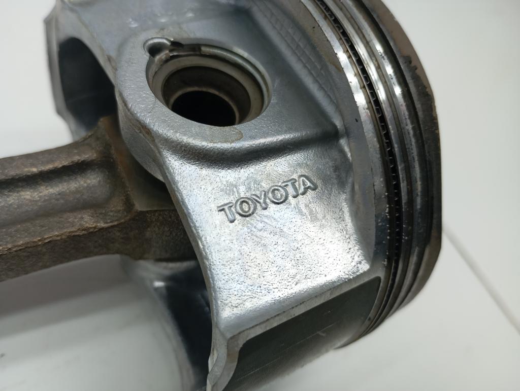 Поршень с шатуном, 3000 рублей, Пермь