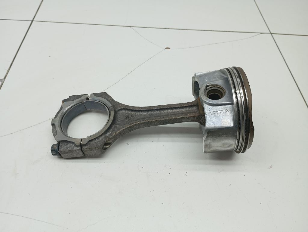 Поршень с шатуном, 3000 рублей, Пермь