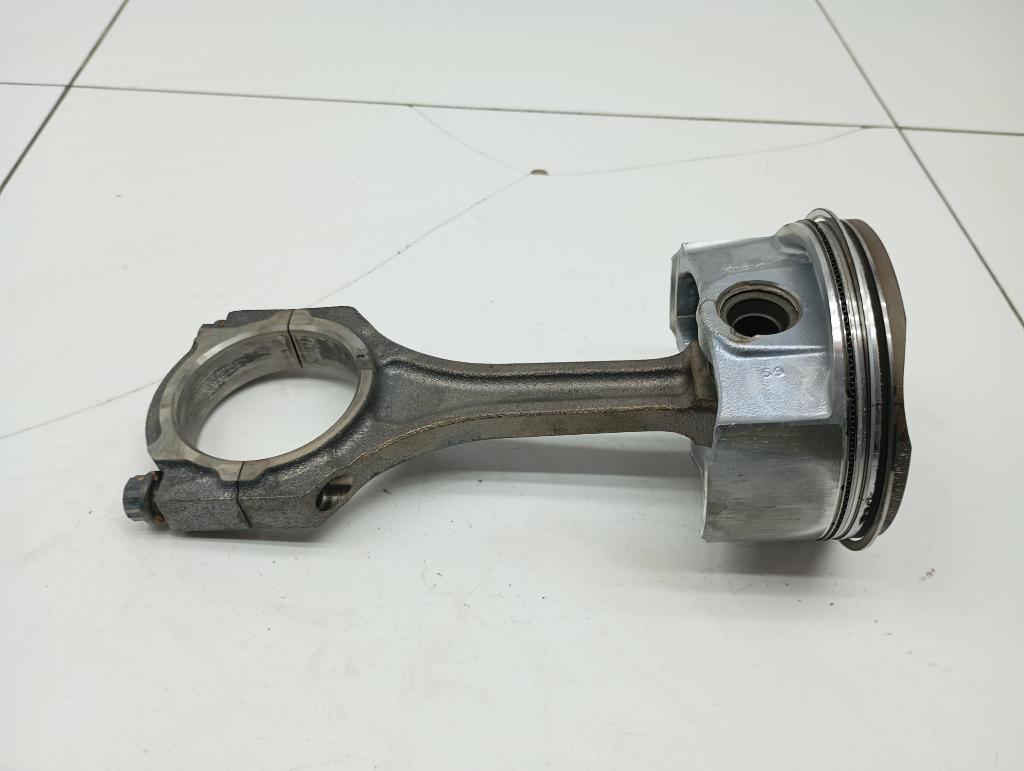 Поршень с шатуном, 3000 рублей, Пермь