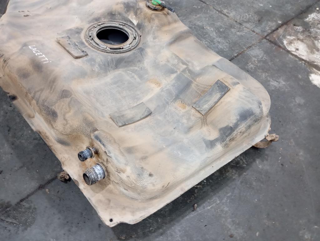 Бак топливный, 4000 рублей, Пермь