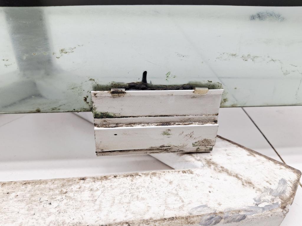 Стекло двери задней левой, 1000 рублей, Пермь