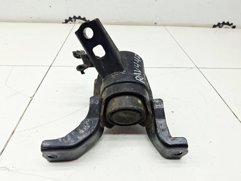 Опора двигателя правая, 8000 рублей, Пермь