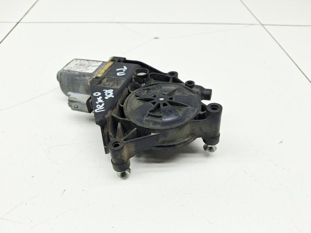 Моторчик стеклоподъемника, 1000 рублей, Пермь