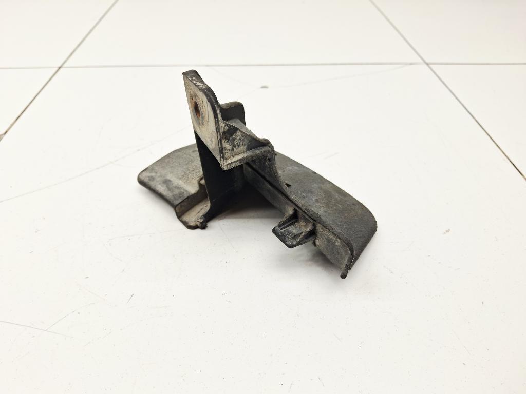 Брызговик задний правый, 1000 рублей, Пермь