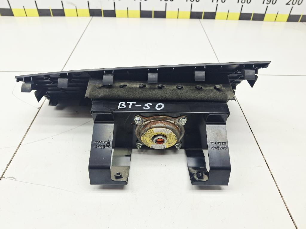 Подушка безопасности пассажира, 6000 рублей, Пермь