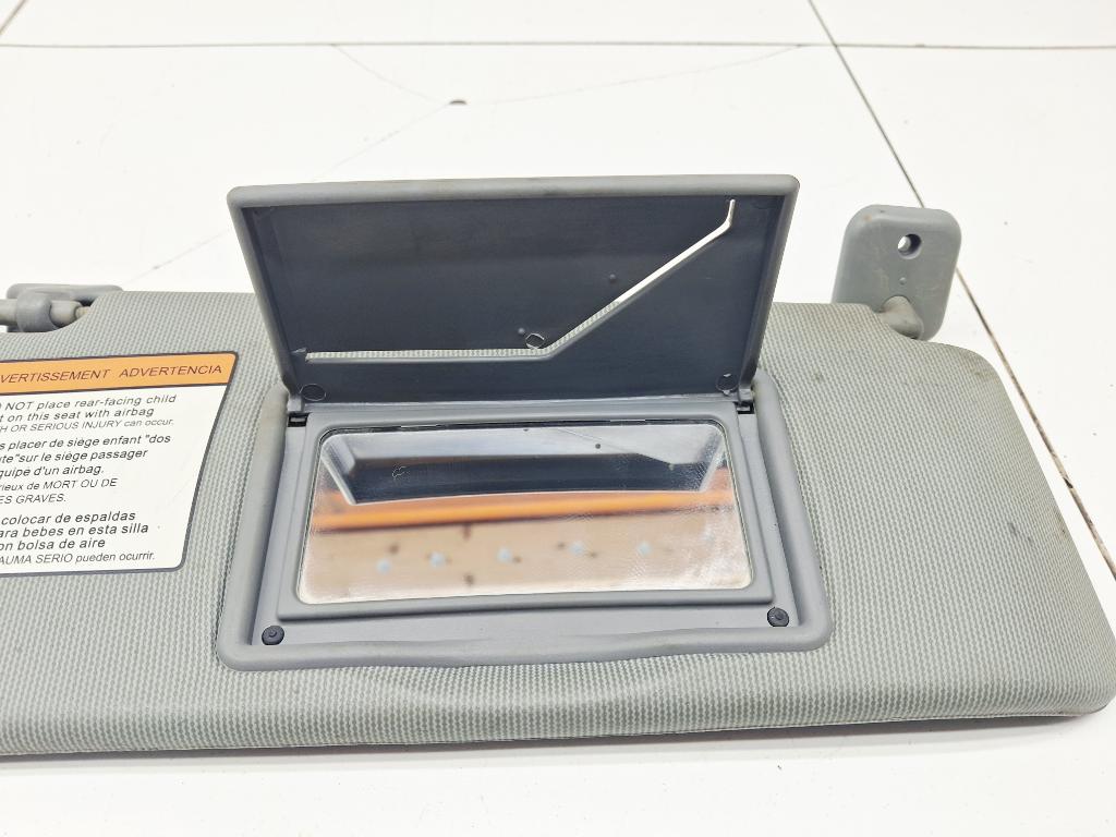 Козырек солнцезащитный правый, 500 рублей, Пермь