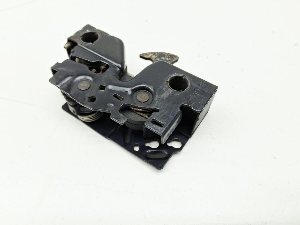 Замок капота, 2000 рублей, Пермь