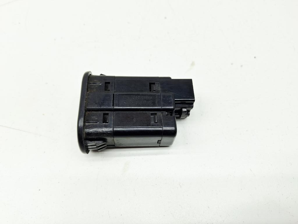 Кнопка стеклоподъемника, 500 рублей, Пермь