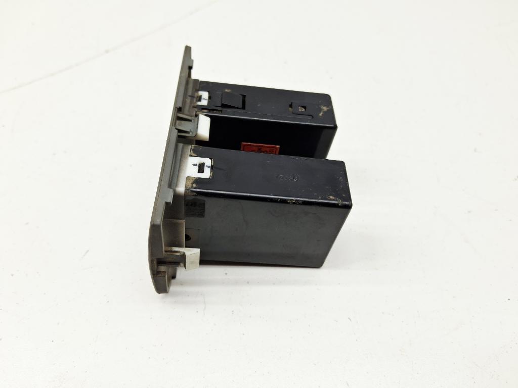 Кнопка корректора фар, 500 рублей, Пермь