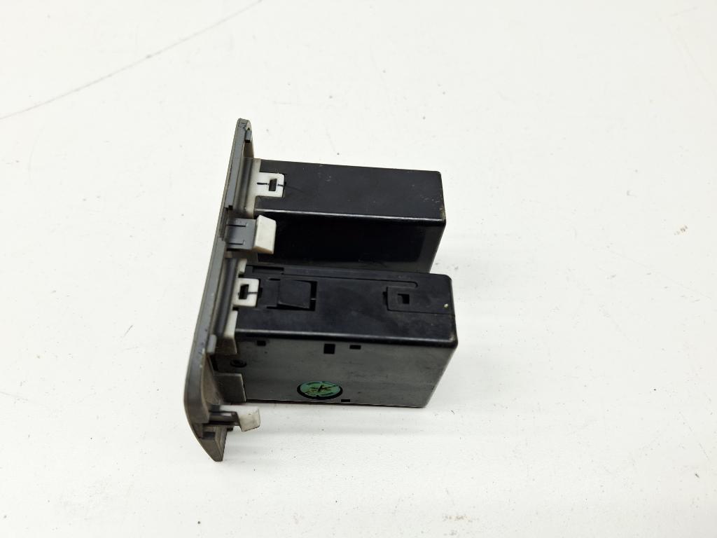 Кнопка корректора фар, 500 рублей, Пермь