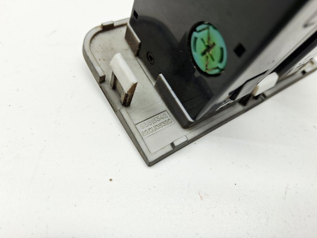 Кнопка корректора фар, 500 рублей, Пермь