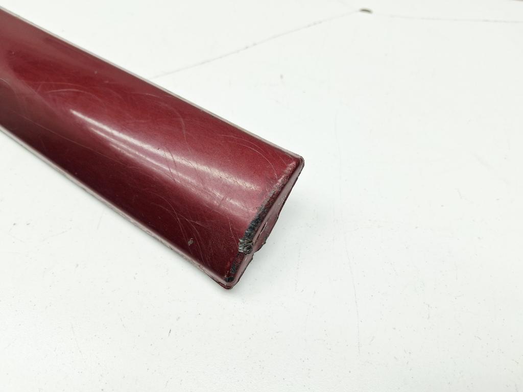 Молдинг передней правой двери, 1000 рублей, Пермь