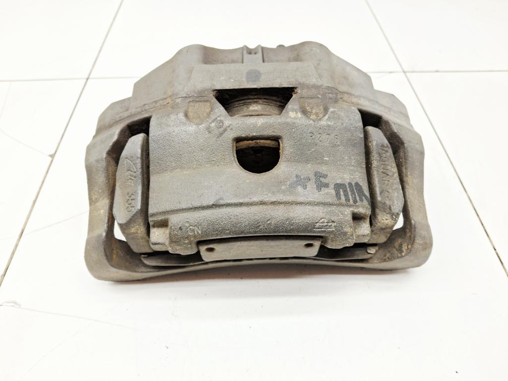 Суппорт передний правый, 4000 рублей, Пермь