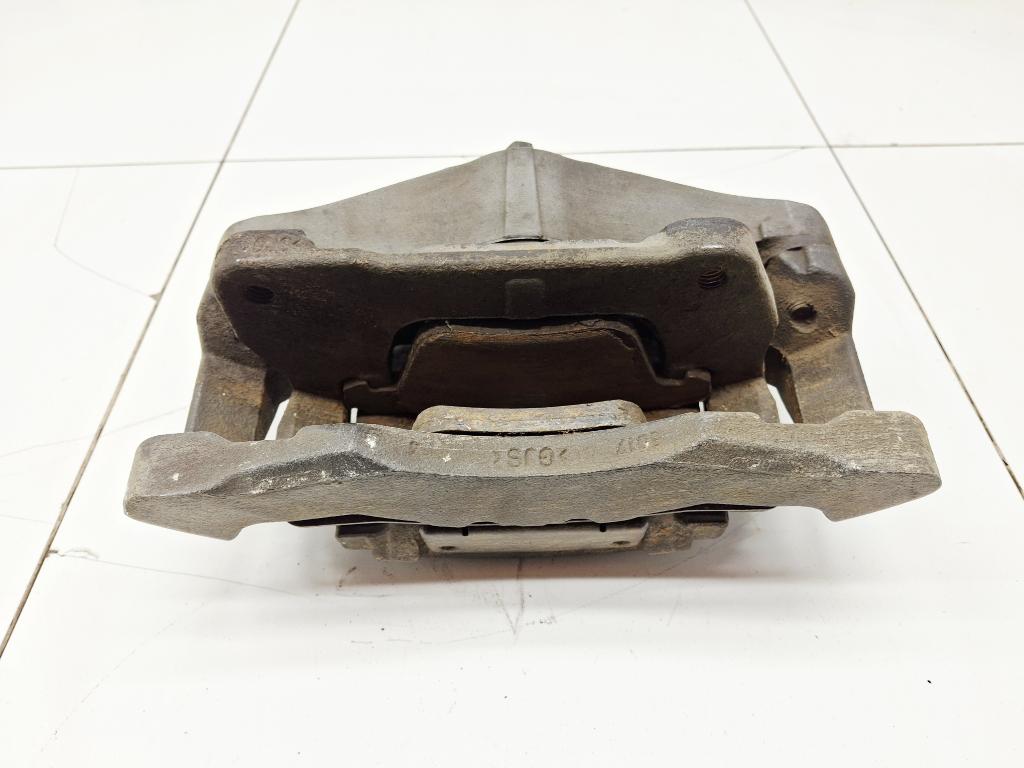 Суппорт передний правый, 4000 рублей, Пермь