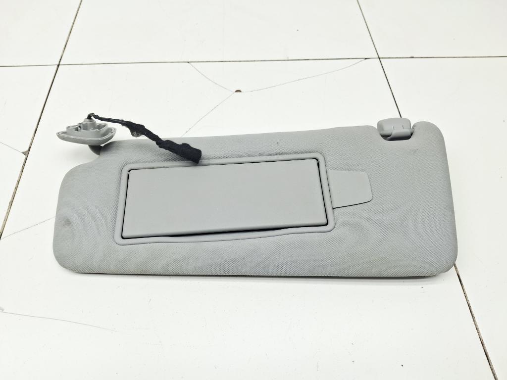 Козырек солнцезащитный левый, 1000 рублей, Пермь