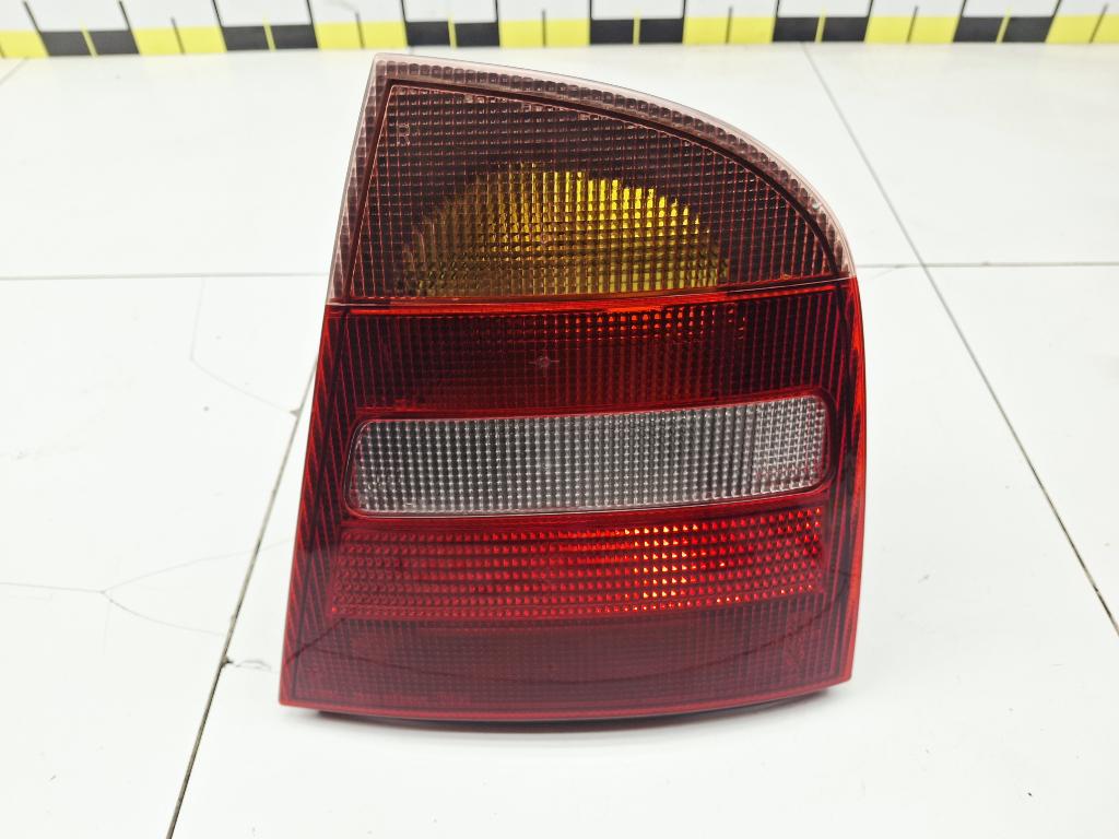 Фонарь задний правый, 3000 рублей, Пермь