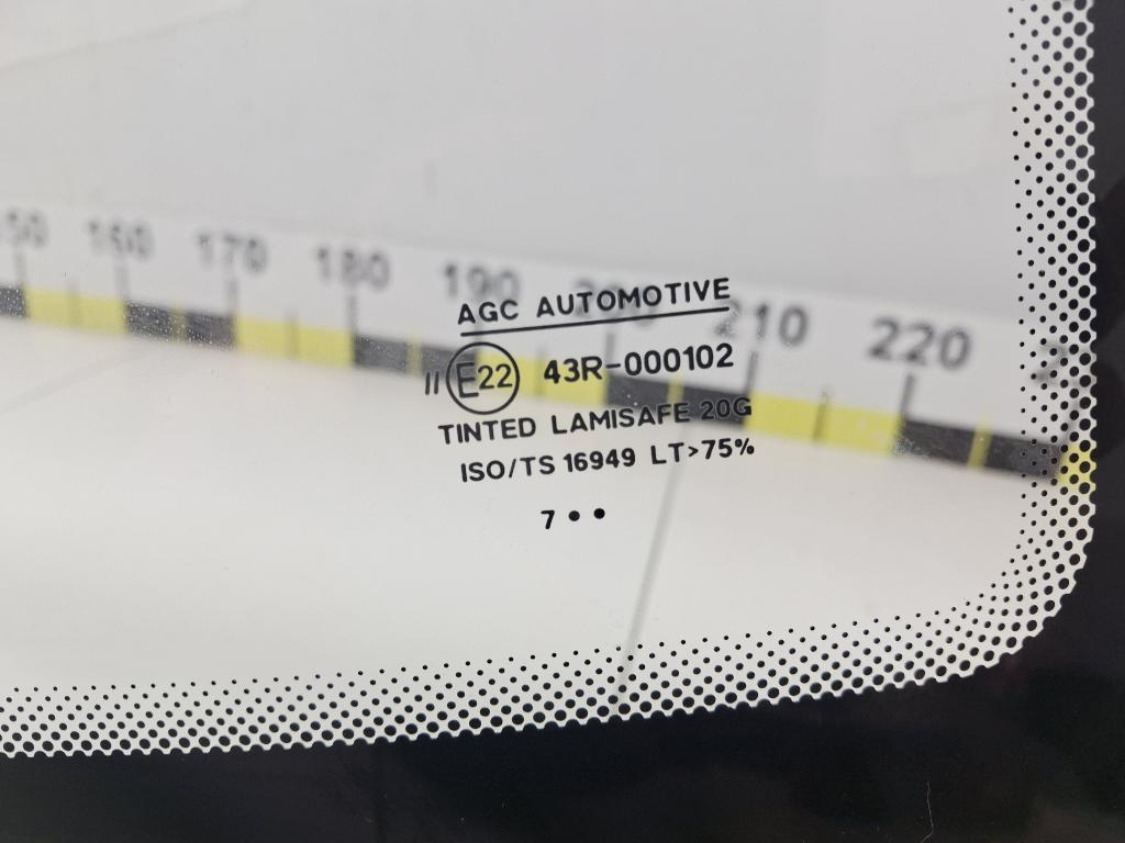 Стекло лобовое, 4000 рублей, Пермь