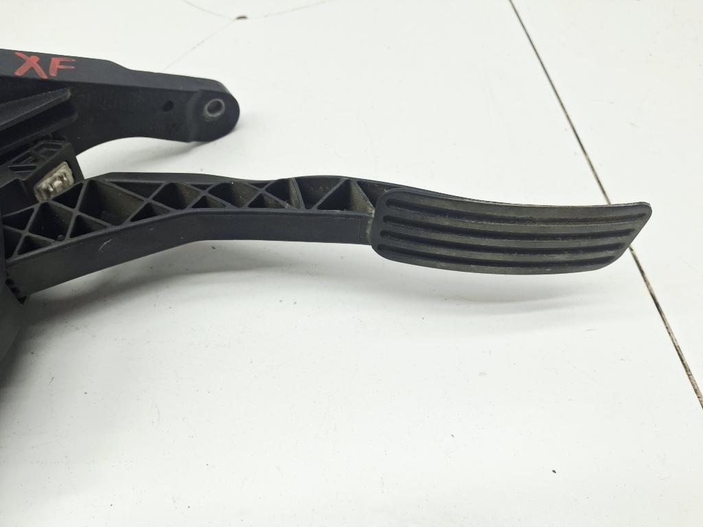 Педаль газа, 1000 рублей, Пермь