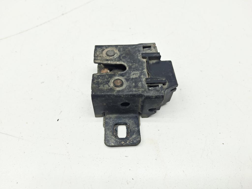 Замок капота, 2000 рублей, Пермь