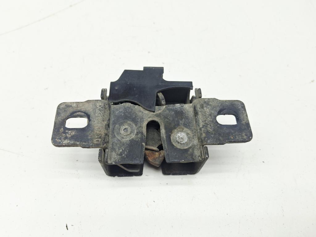 Замок капота, 2000 рублей, Пермь