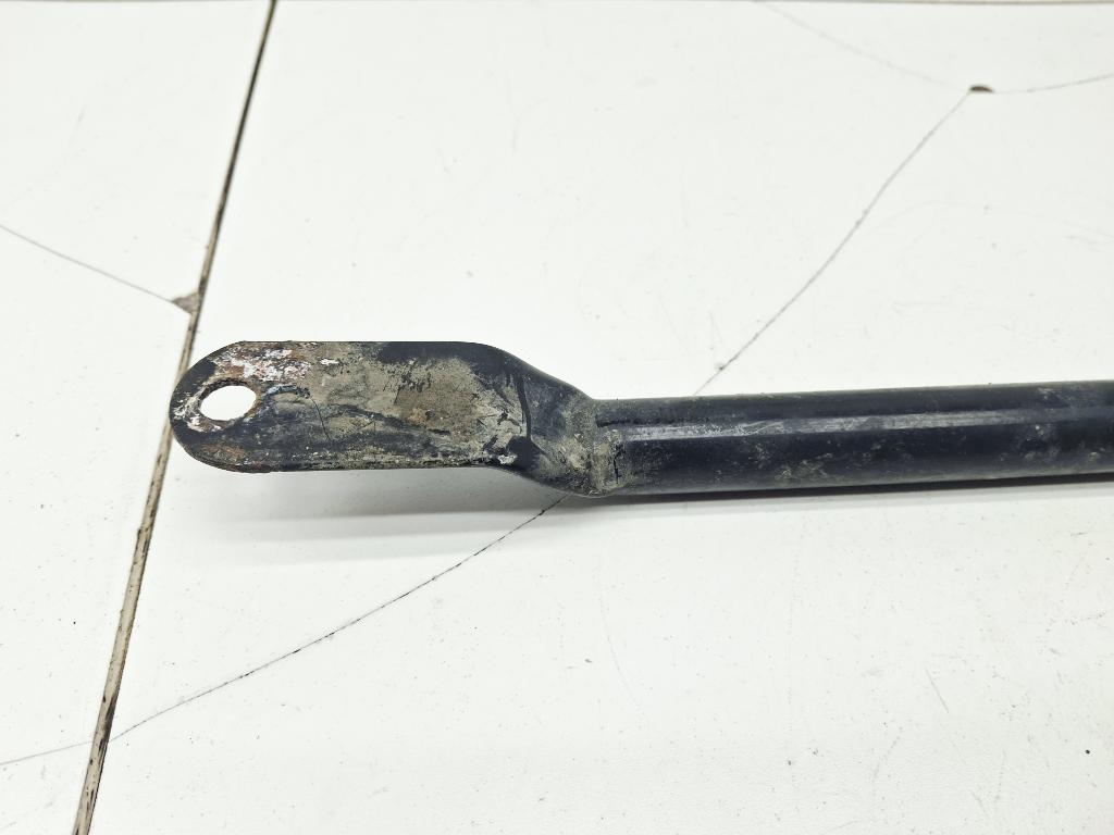 Распорка передней панели, 1000 рублей, Пермь