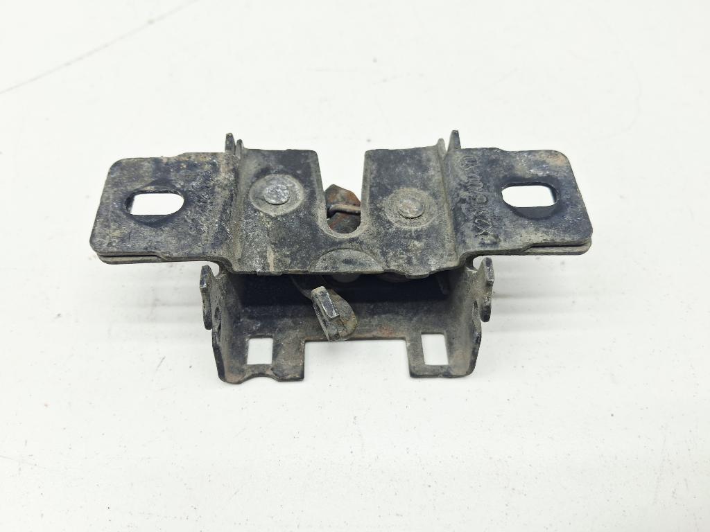 Замок капота, 1000 рублей, Пермь