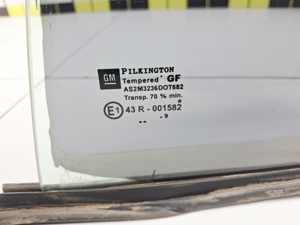 Стекло двери задней левой форточка, 500 рублей, Пермь