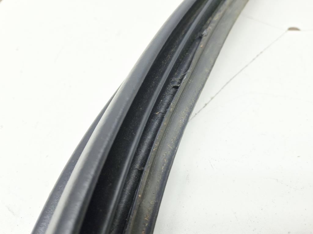 Уплотнитель багажника, 3000 рублей, Пермь