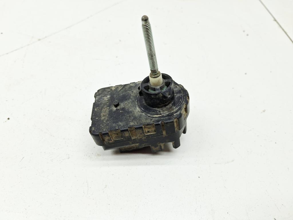 Моторчик корректора фары, 2000 рублей, Пермь