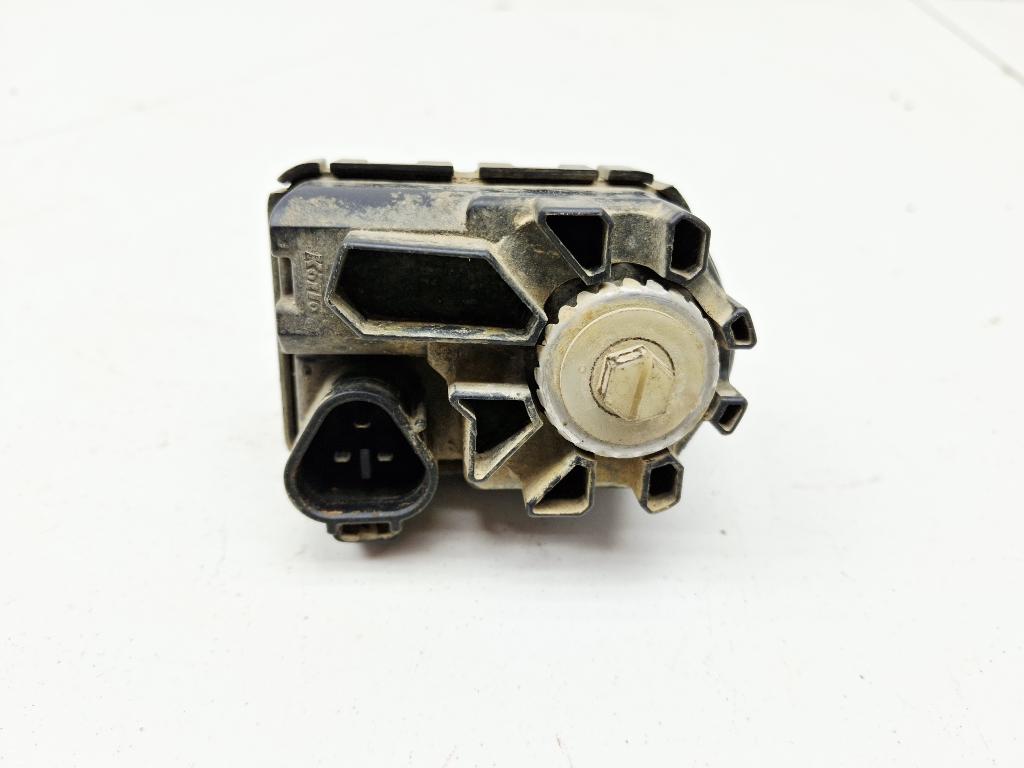 Моторчик корректора фары, 2000 рублей, Пермь