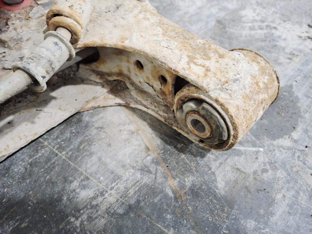 Балка задняя, 6000 рублей, Пермь