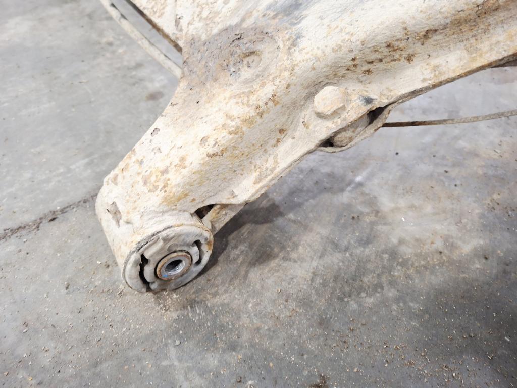 Балка задняя, 6000 рублей, Пермь