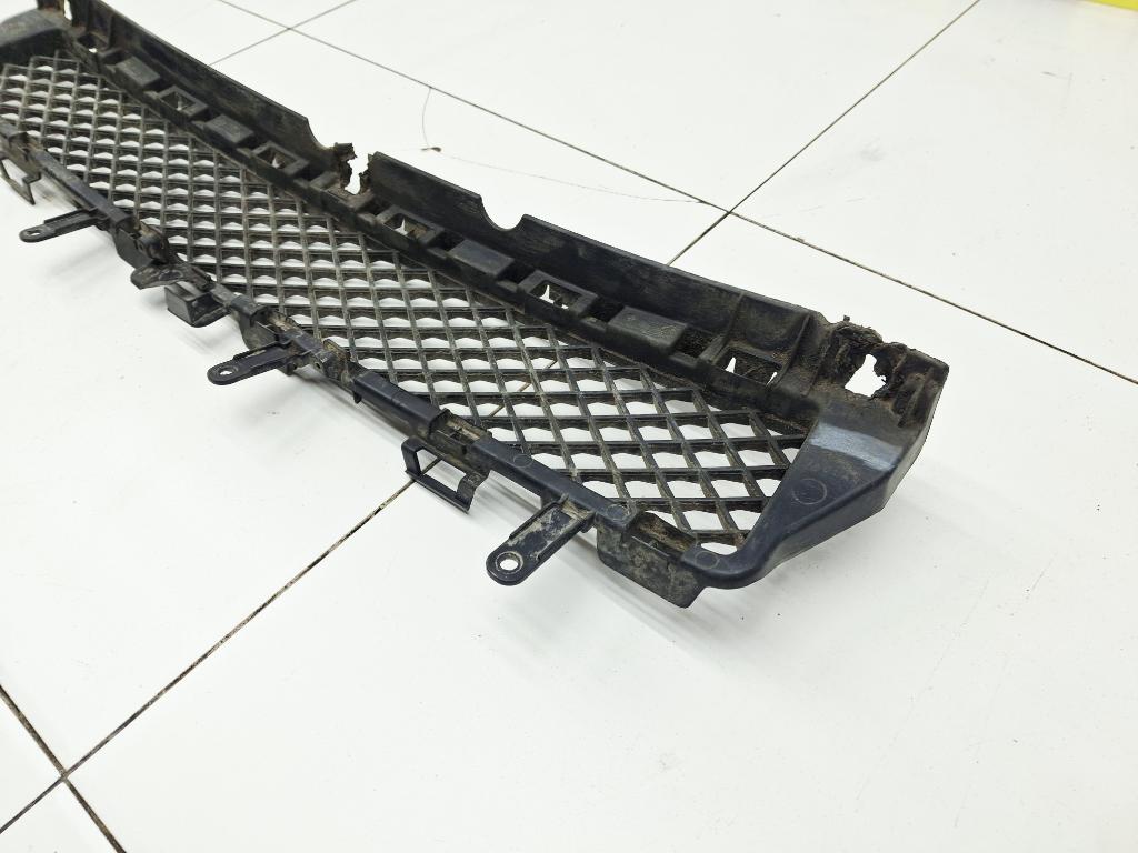 Решетка в бампер центральная, 2500 рублей, Пермь