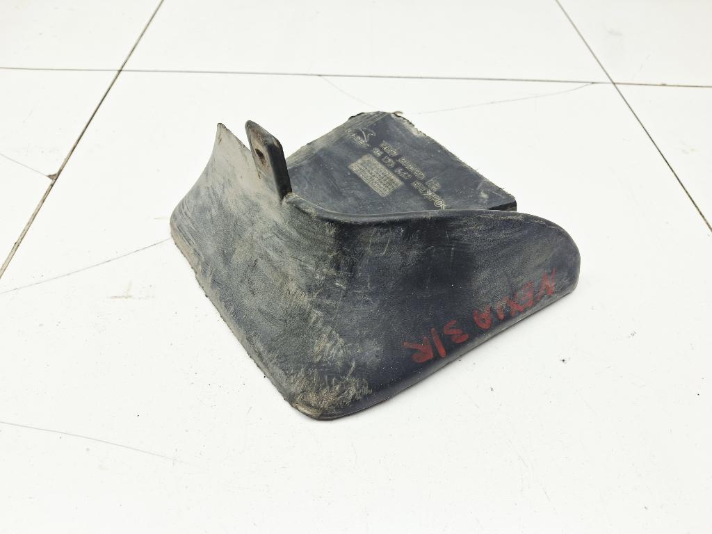 Брызговик задний правый, 500 рублей, Пермь