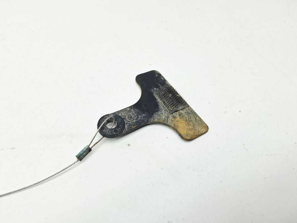 Активатор замка крышки бензобака, 500 рублей, Пермь