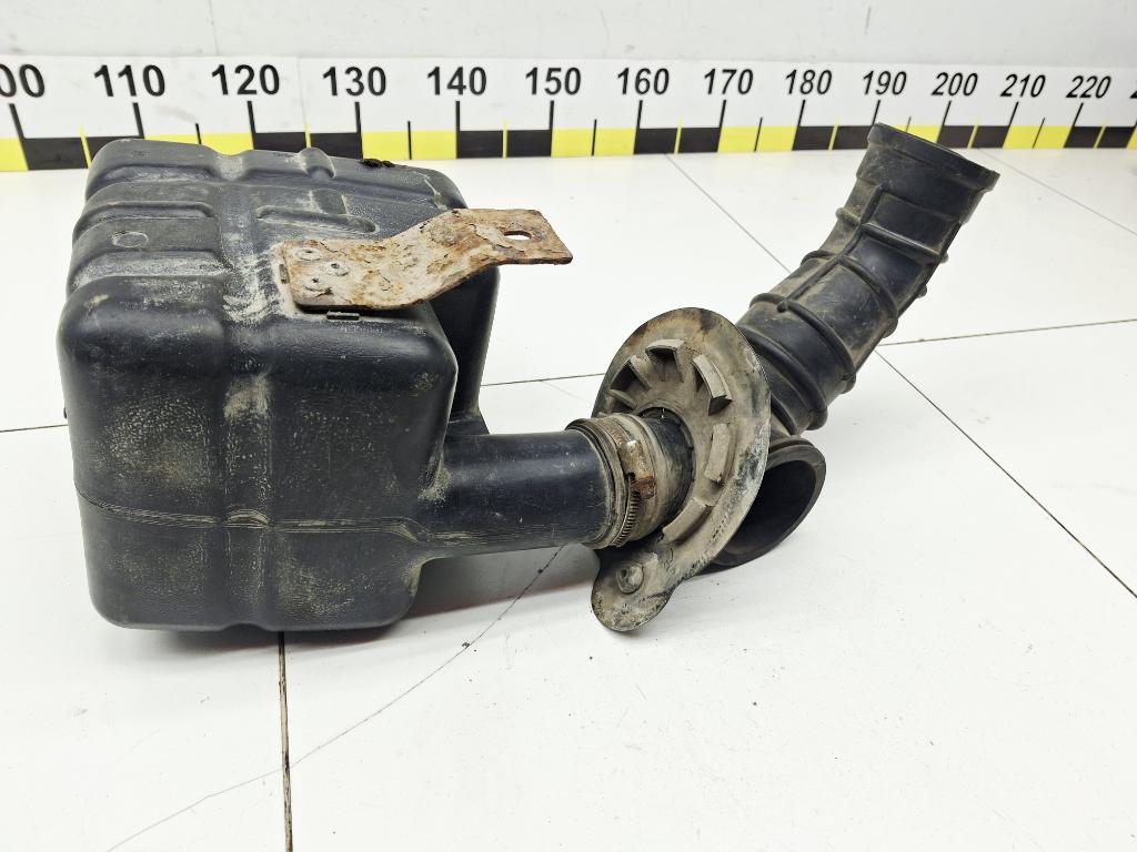 Резонатор воздушного фильтра, 500 рублей, Пермь