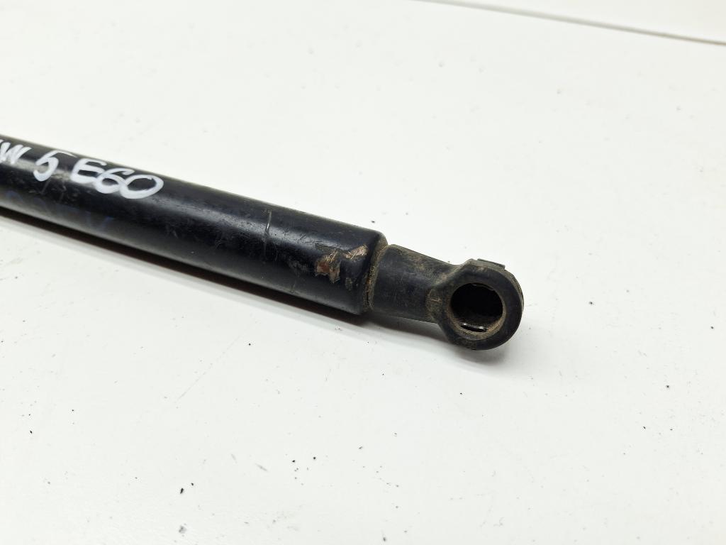 Амортизатор капота, 1000 рублей, Пермь