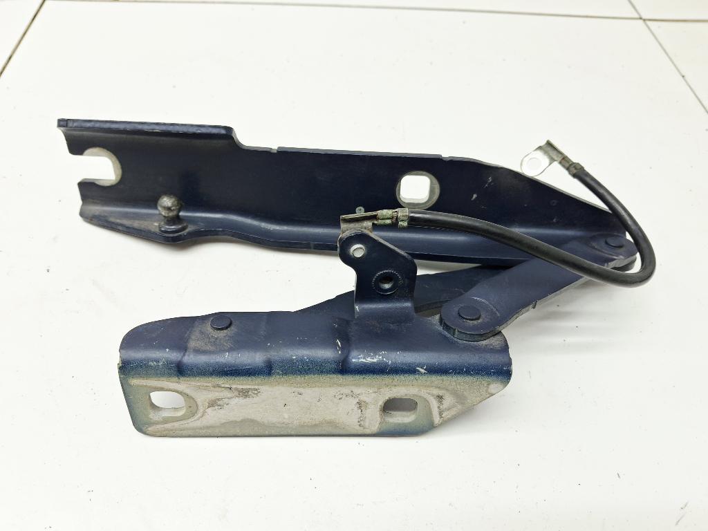 Петля капота правая, 1000 рублей, Пермь