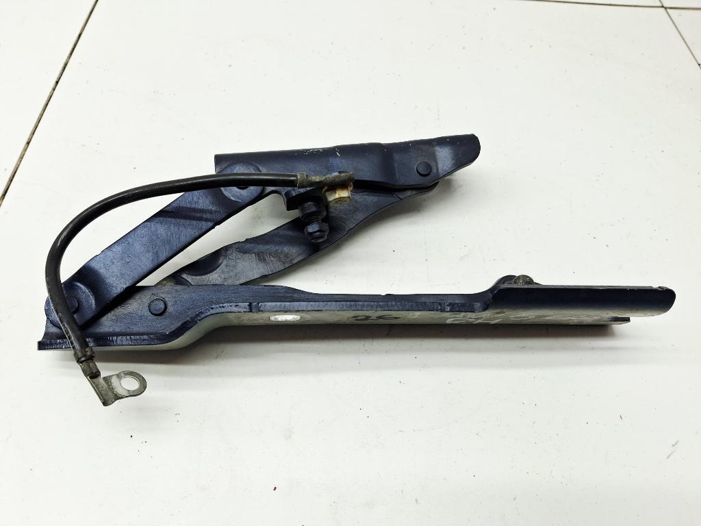 Петля капота правая, 1000 рублей, Пермь