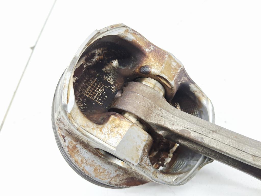 Поршень с шатуном, 3000 рублей, Пермь